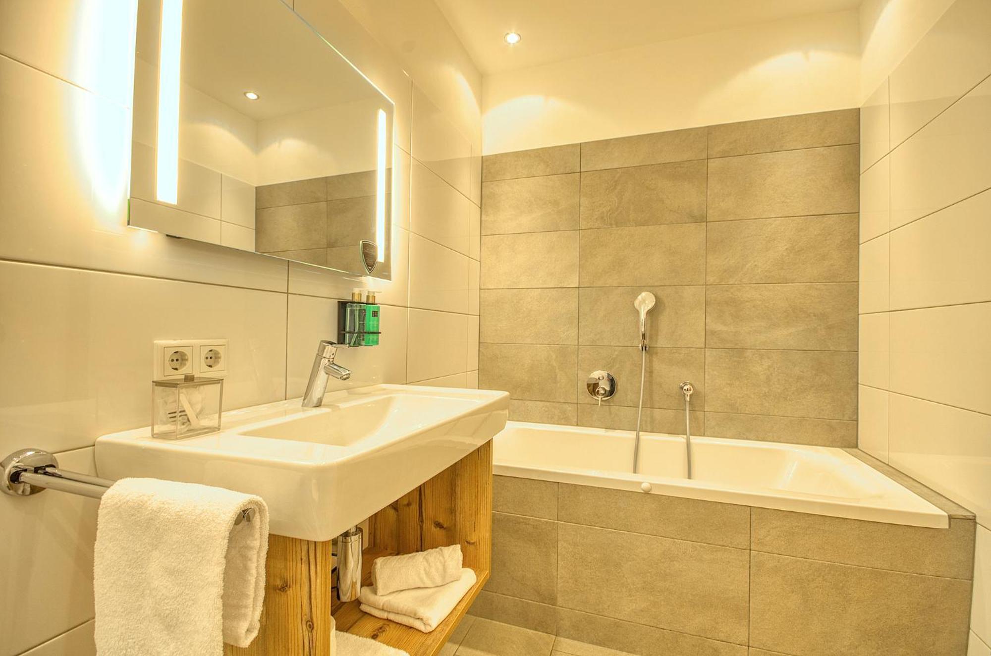 Penthouse Ski & Golf - By Alpen Apartments Zell am See Dış mekan fotoğraf